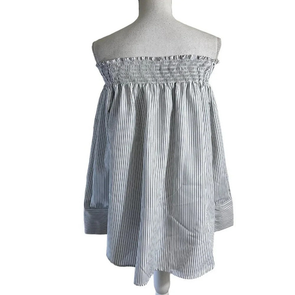 Aqua Pinstripe Off The Shoulder Blouse Size Small Seersucker Flowy Spring Summer - Picture 1 of 5
